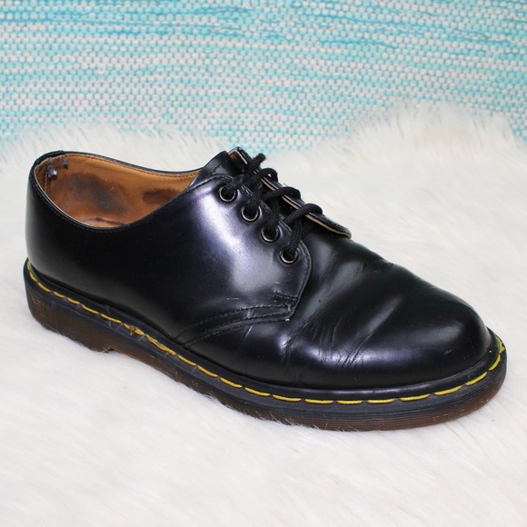 dr martens dress shoes
